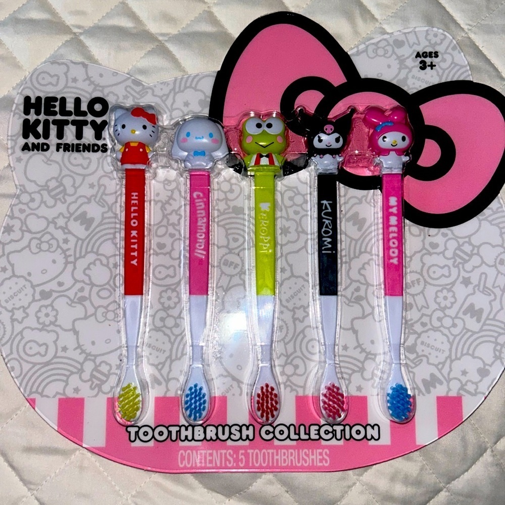 New Hello kitty toothbrushes collection